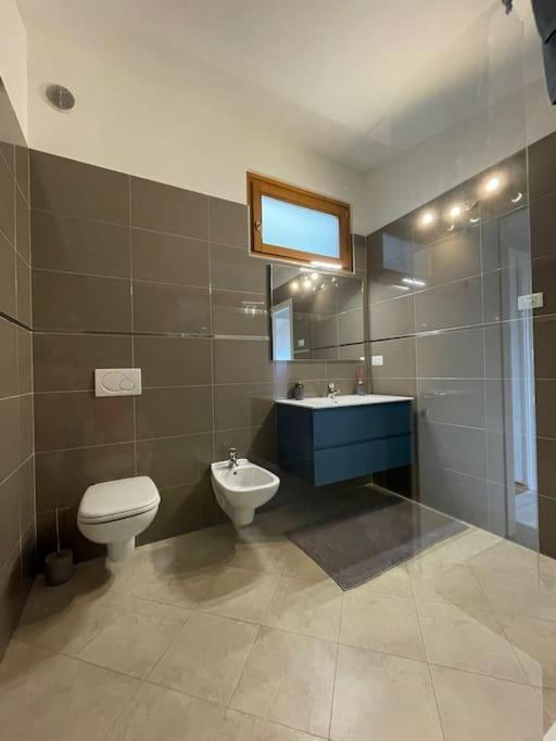 דירות ריבה דל גארדה Elia Loft מראה חיצוני תמונה